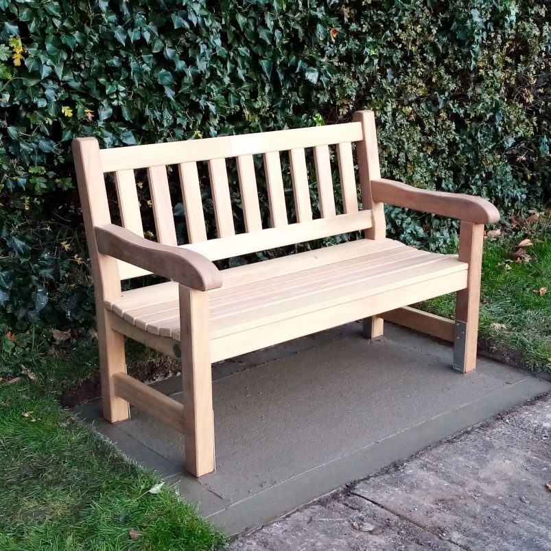 New Curved Mendip style bench