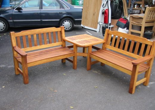 Larger companion seat with central table