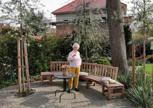 The Berlin bench in situ