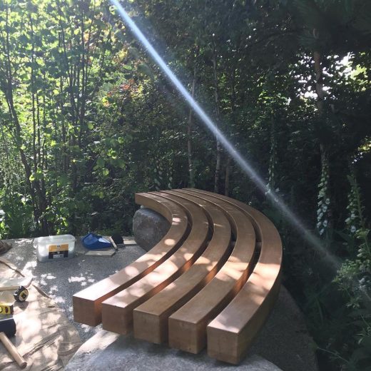 Installing the Woodcraft bench at the RHS Flower Show 2019