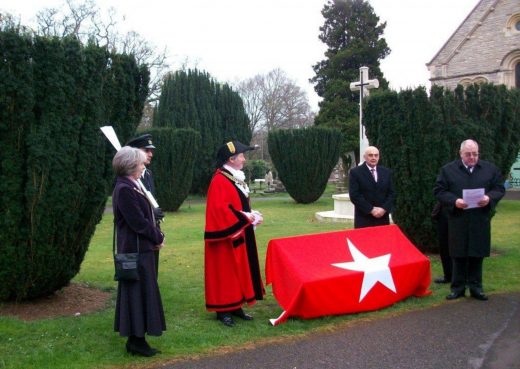 Unveiling Titanic Bench