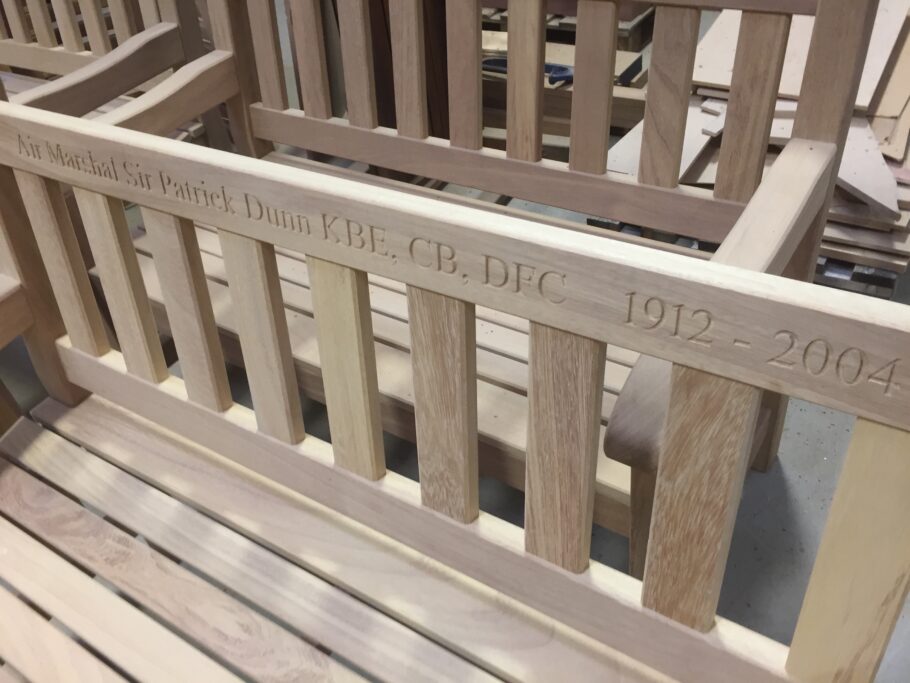 Engraved bench top rail