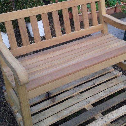 A new York bench delivered to the RHC