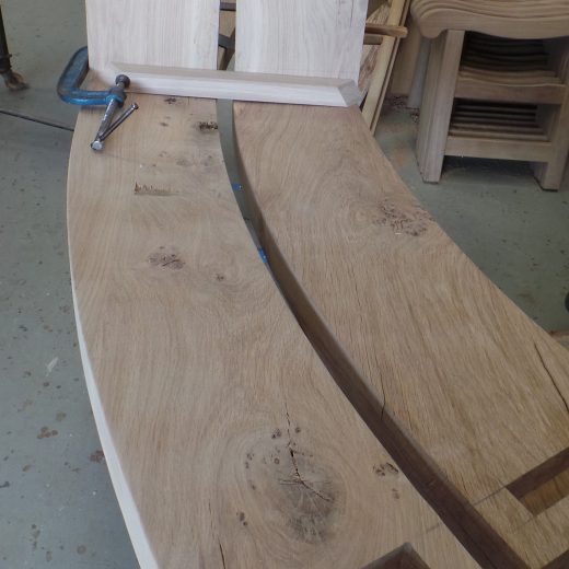 Assembling the curved bench