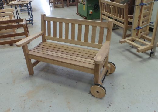 The finished York bench with flat arms and wheels