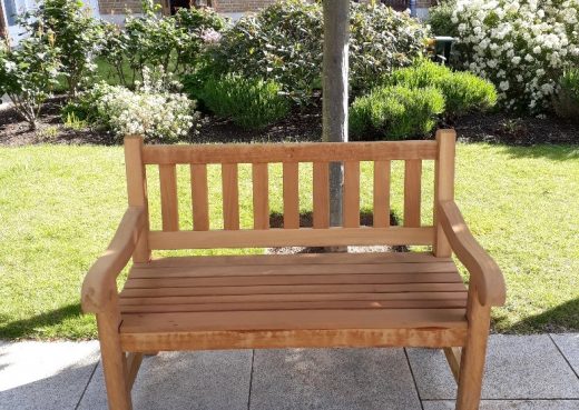 A 4 foot York bench installed at the Royal Hospital Chelsea
