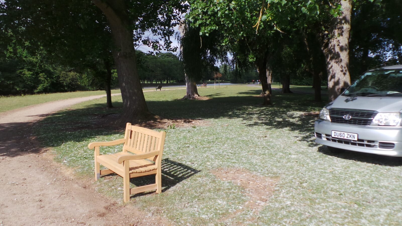 Three brand new memorial benches are being installed in East Park in