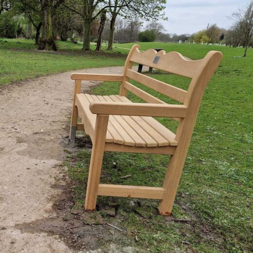 Newly installed Beverley bench overlooking green space in East Park Hull