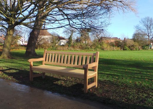 York Memorial bench by Woodcraft UK