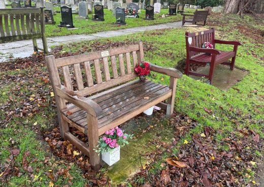 A York 4ft Memorial bench by Woodcraft UK