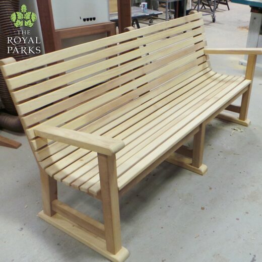 Regents Park bench set for London