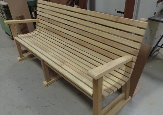 Side view of the Regents Park bench