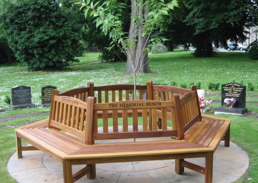 Woodcraft UK tree seat garden bench in Pickering