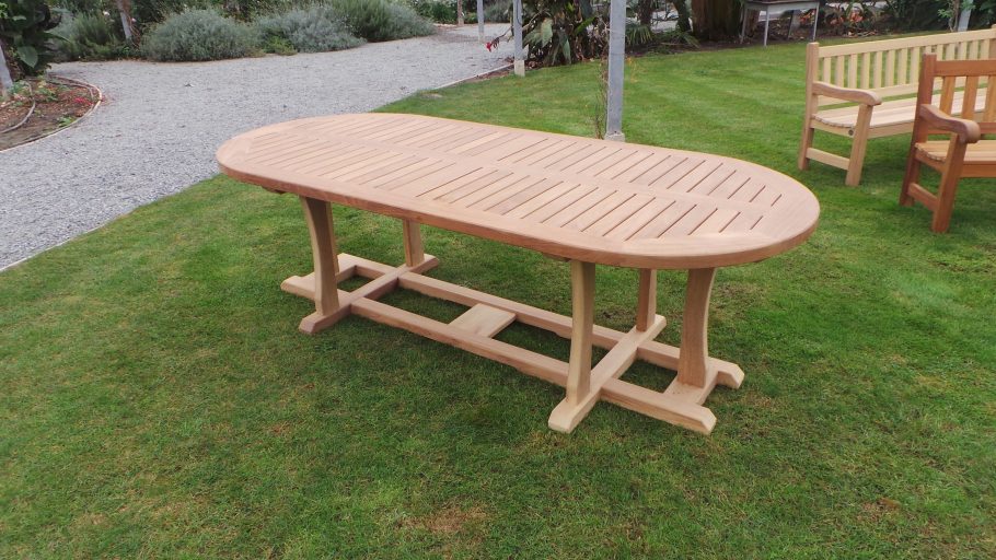 8ft Wetherby Wooden Outdoor Table