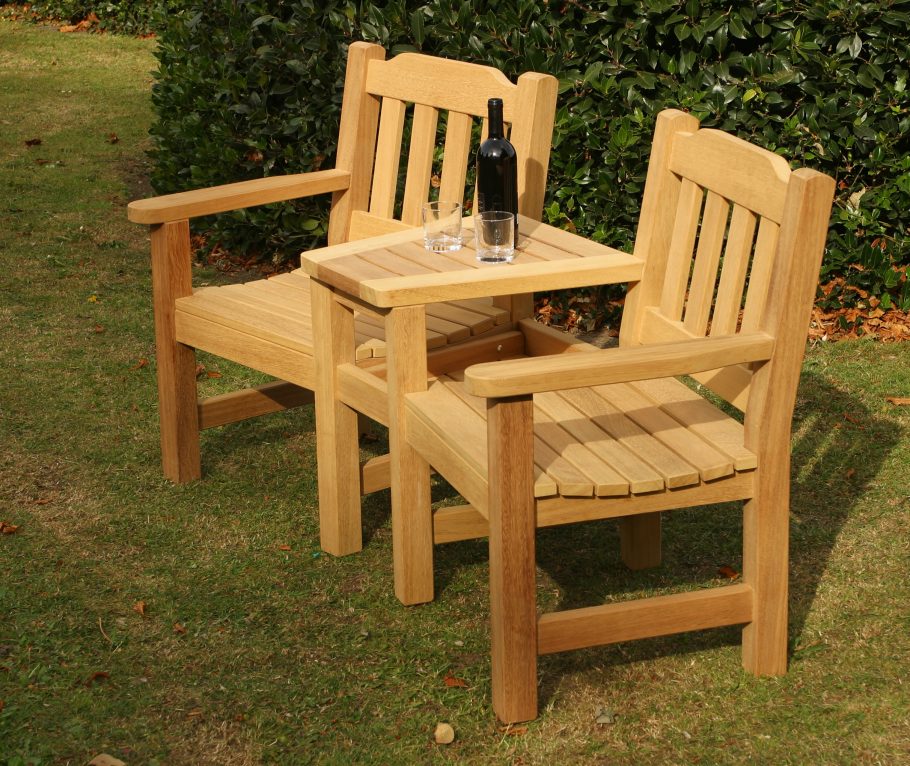Helmsley companion garden chair side view