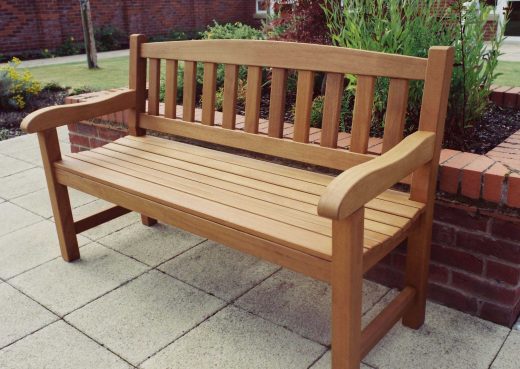 The York garden bench with curved top rail