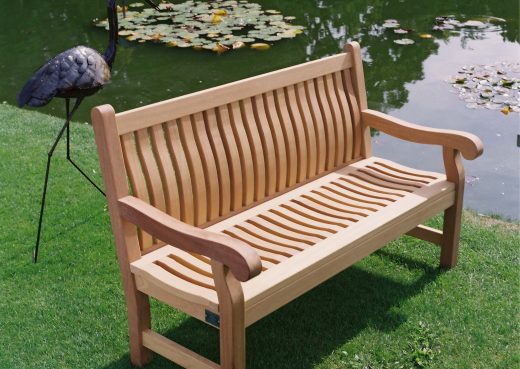 The Scarborough 4ft Memorial Bench