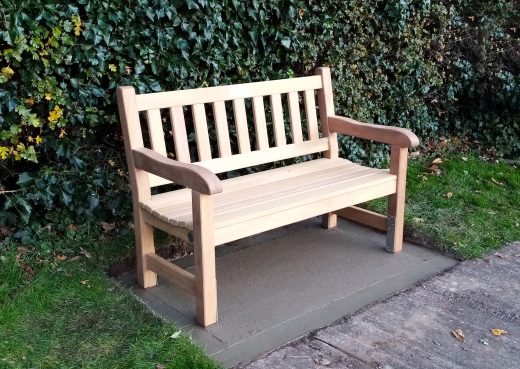 4ft York Bench with contoured arms