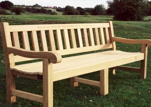 The Mendip 8ft Memorial Bench