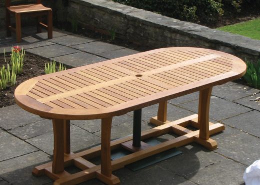 The Wetherby oval garden table